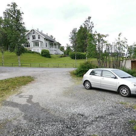 Big, Spacious Apartment With Free Parking Tromsø Esterno foto