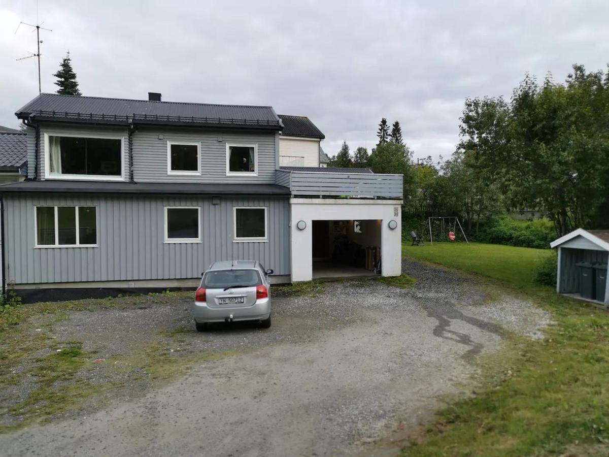 Big, Spacious Apartment With Free Parking Tromsø Esterno foto